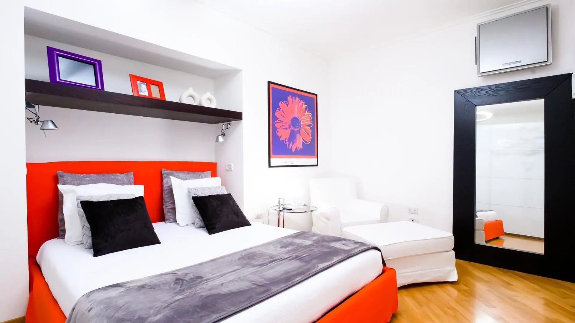 Apartment Caracciolo Deluxe Suite - Chiaia Lungomare Naples