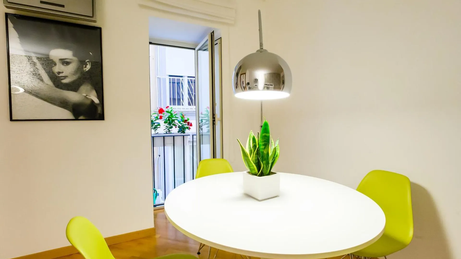 Apartment Caracciolo Deluxe Suite - Chiaia Lungomare Naples