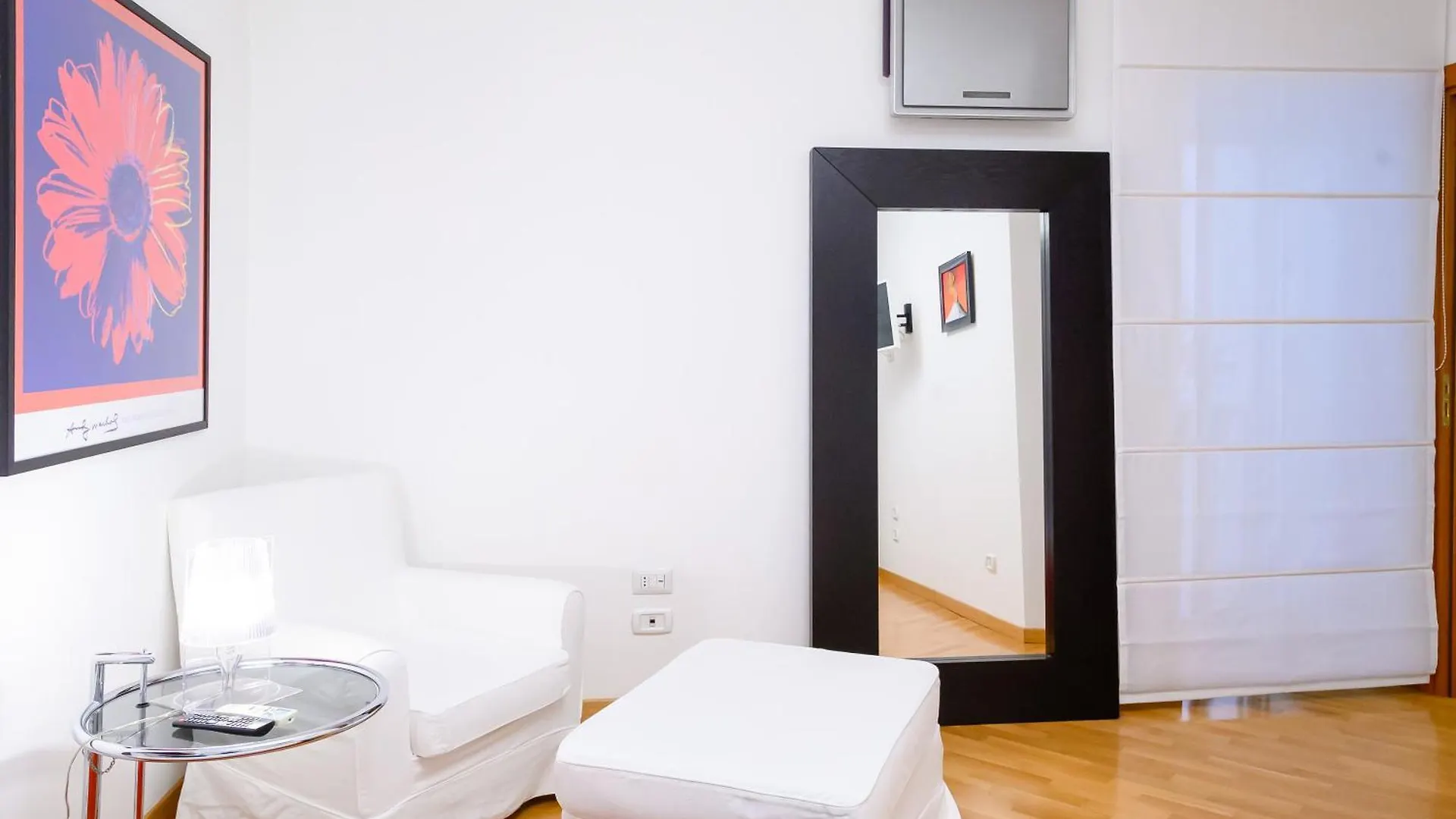 Caracciolo Deluxe Suite - Chiaia Lungomare Naples