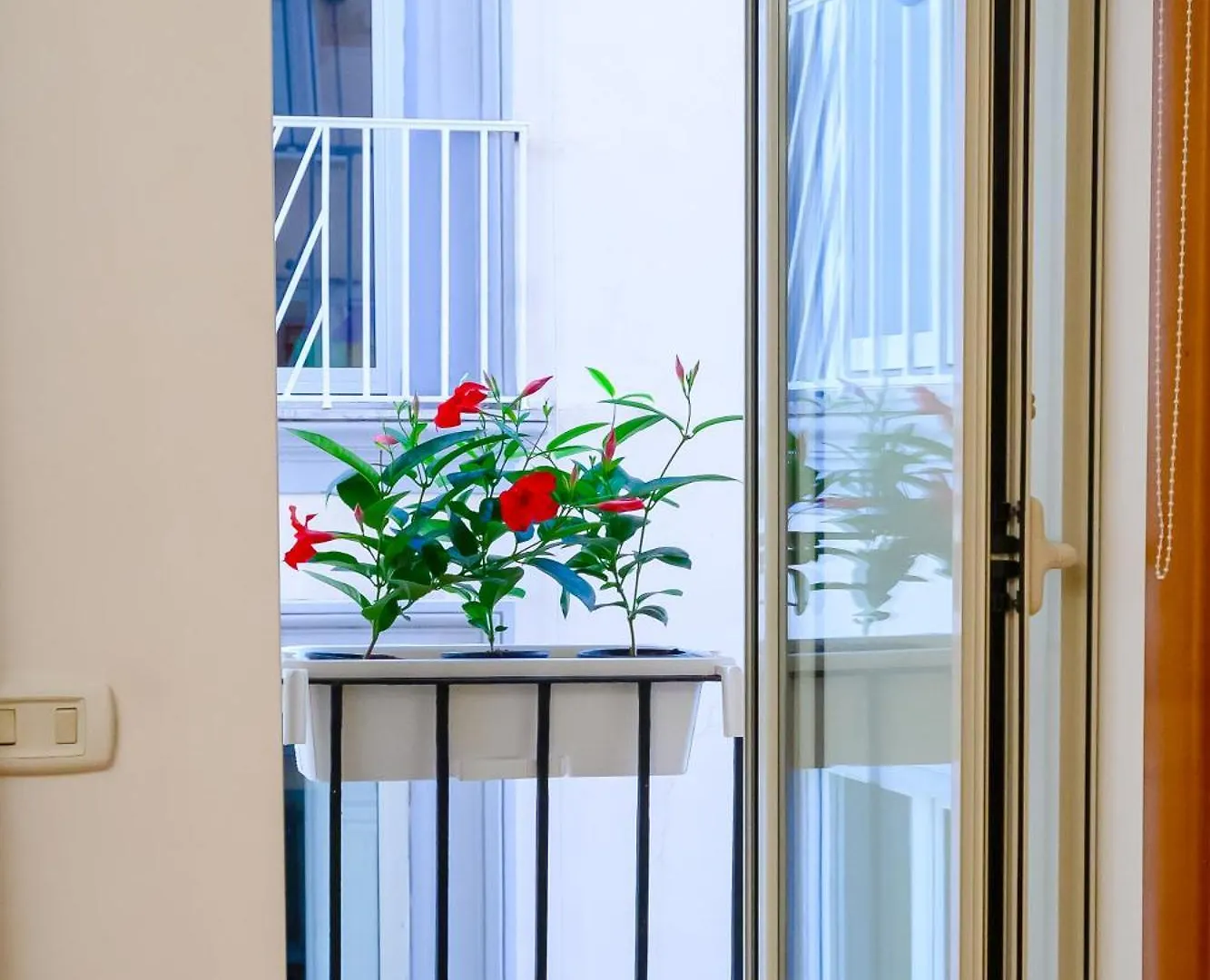 Apartment Caracciolo Deluxe Suite - Chiaia Lungomare Naples Italy